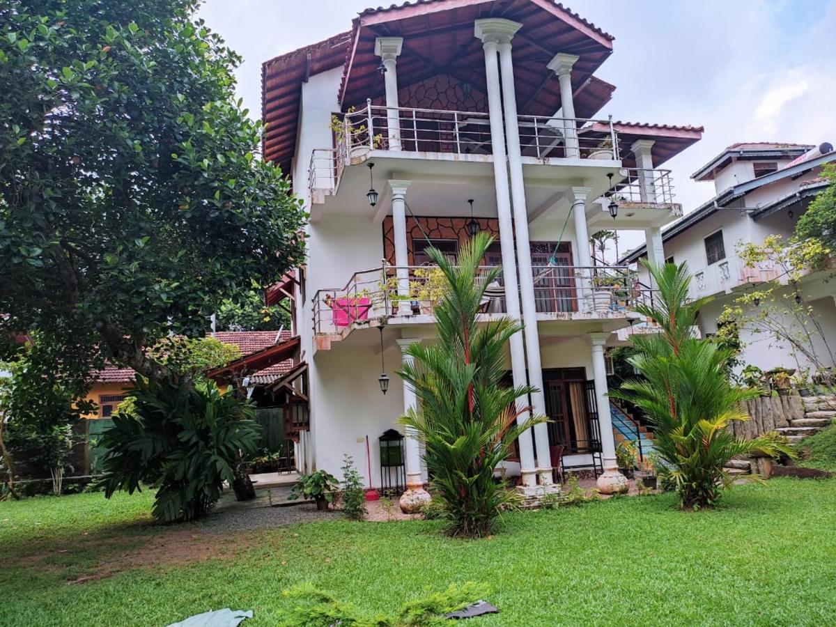 The Villa Utopia Hikkaduwa Exterior foto